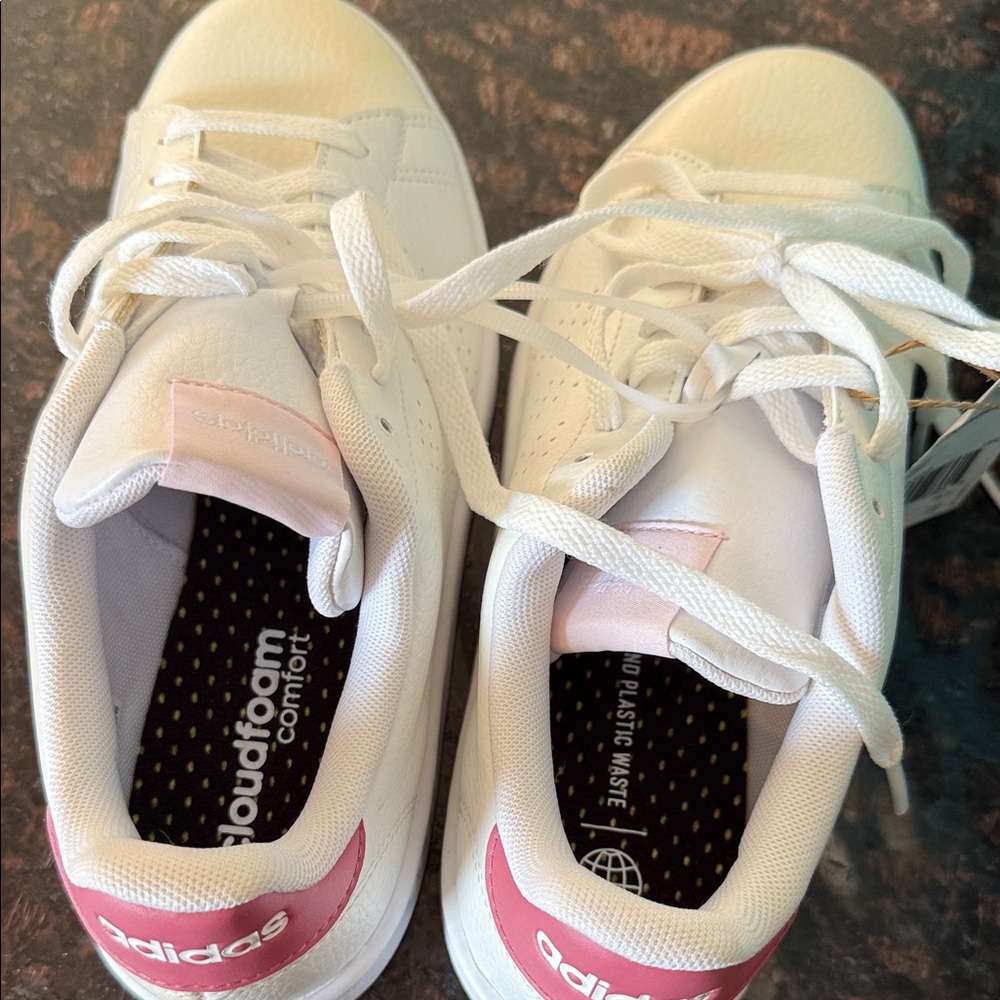 Adidas Women's Cloudfoam White and Pink Sneakers